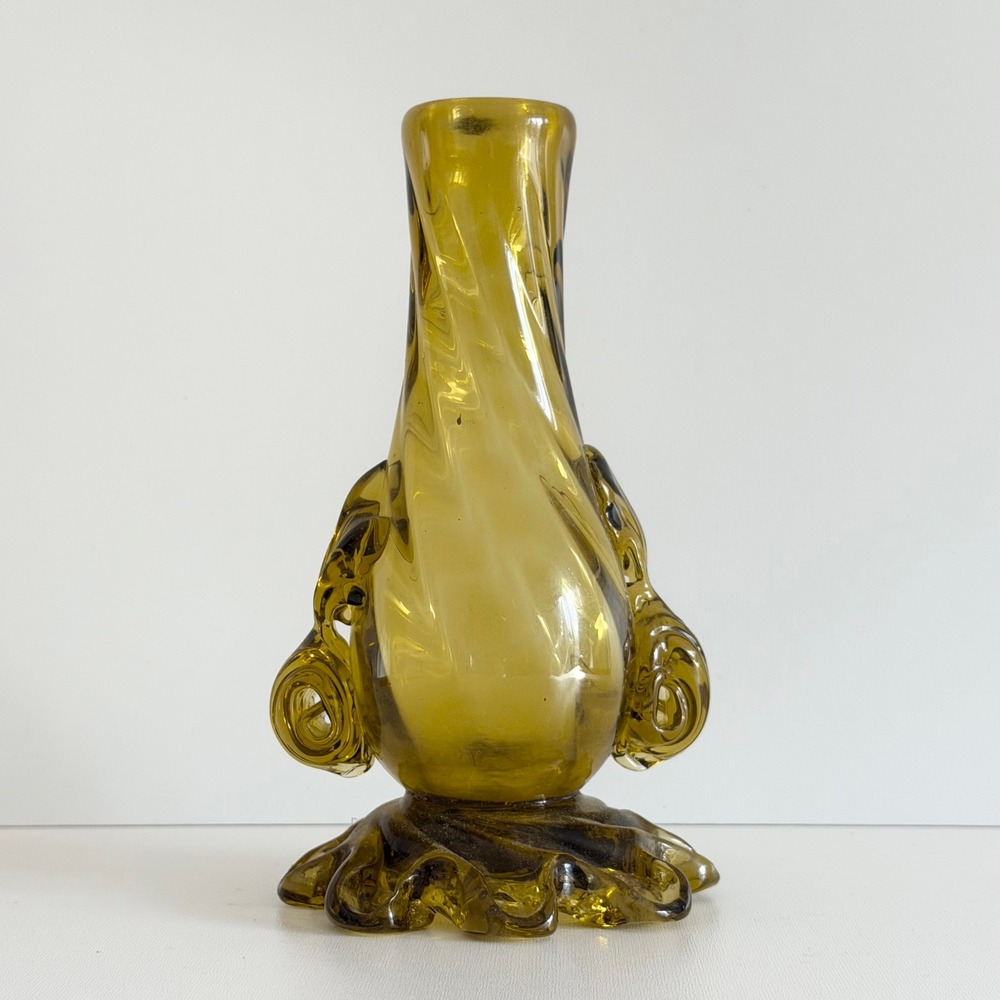 Vintage Mid-Century Hand Blown Glass Vase Swirl Yellow Ornate Old World‎ 8"